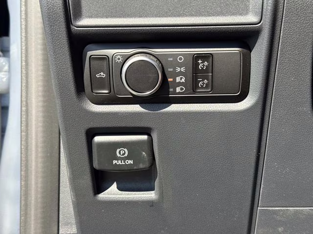 2026 Oxford White Ford F-150 XL RWD Truck