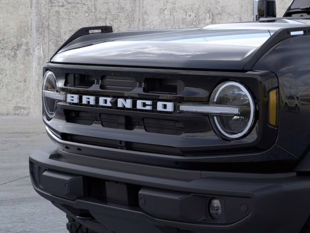 2026 Shadow Black Ford Bronco Outer Banks 4X4 SUV