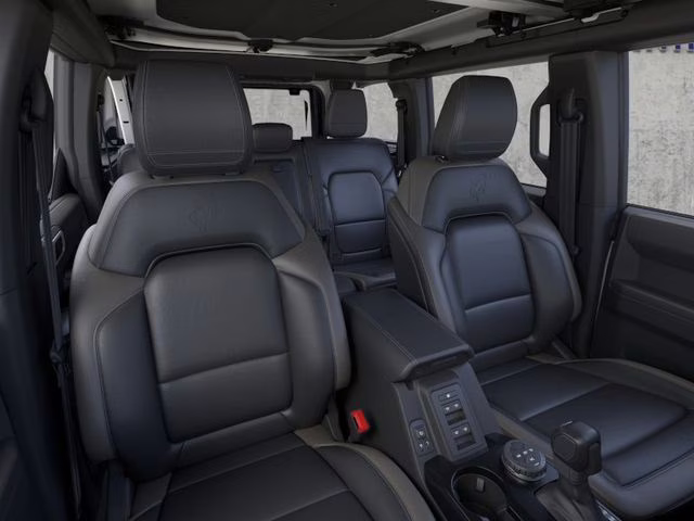 2026 Oxford White Ford Bronco Outer Banks 4X4 SUV