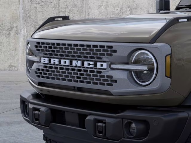 2026 Gray Ford Bronco Badlands 4X4 SUV