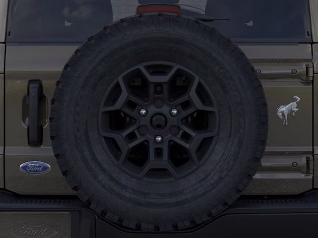 2026 Gray Ford Bronco Badlands 4X4 SUV