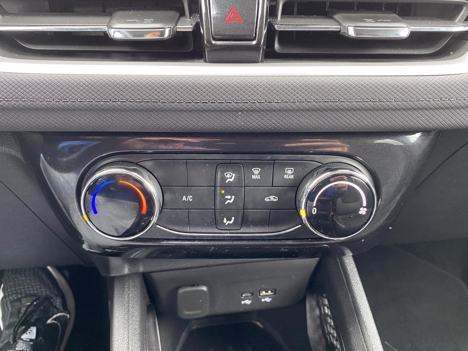 2025 Summit White Chevrolet Trailblazer LT AWD SUV