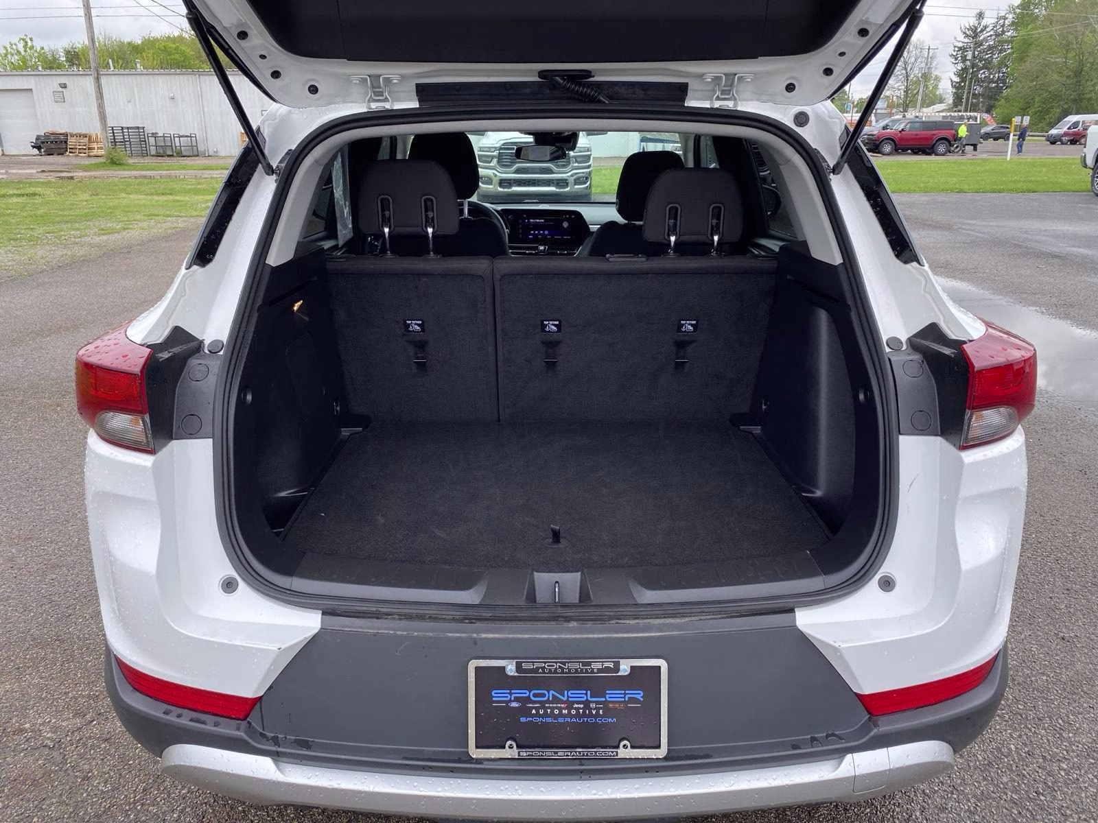 2025 Summit White Chevrolet Trailblazer LT AWD SUV
