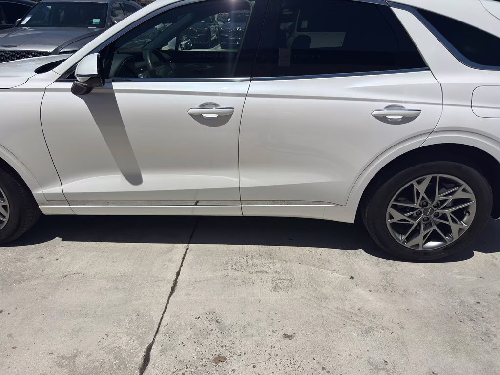 2022 Uyuni White Genesis GV70 2.5T AWD SUV