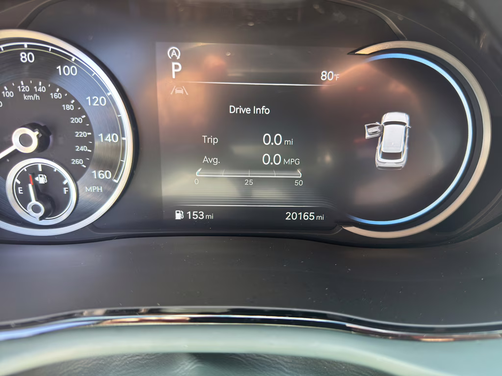 2022 Uyuni White Genesis GV70 2.5T AWD SUV