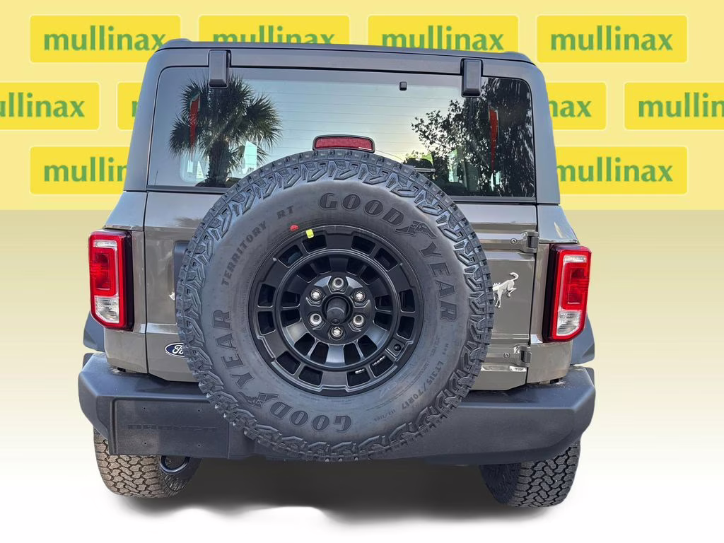 2026 Ford Bronco Base 4X4 SUV