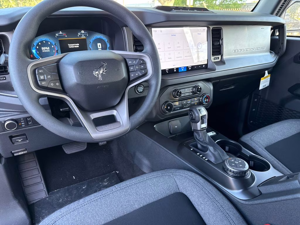 2026 Ford Bronco Base 4X4 SUV