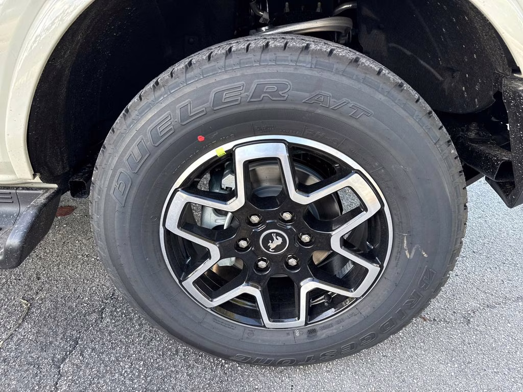 2026 Ford Bronco Outer Banks 4X4 SUV