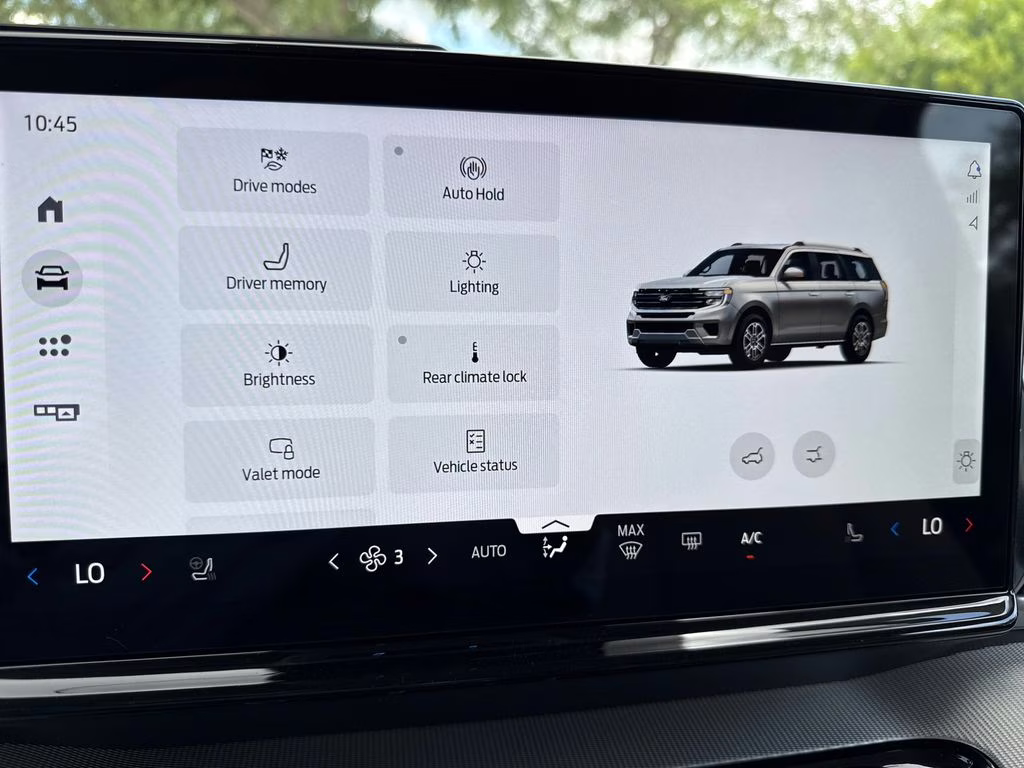 2026 Star White Metallic Tri-Coat Ford Expedition Max Active RWD SUV