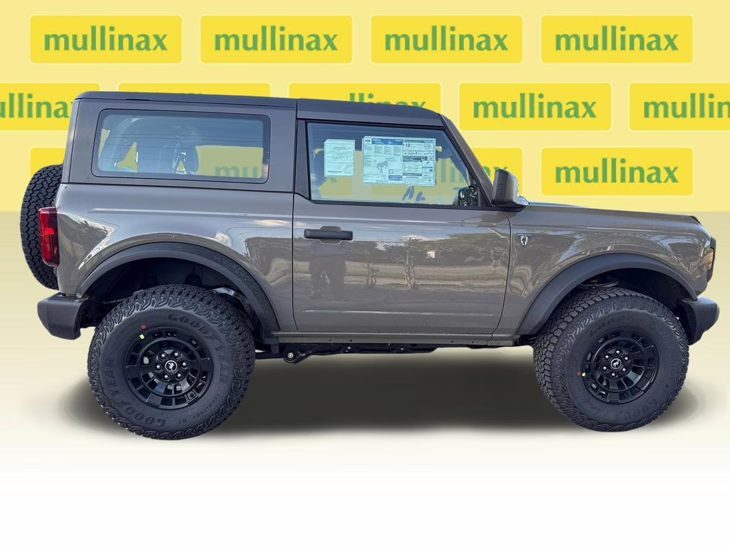 2026 Ford Bronco Base 4X4 SUV