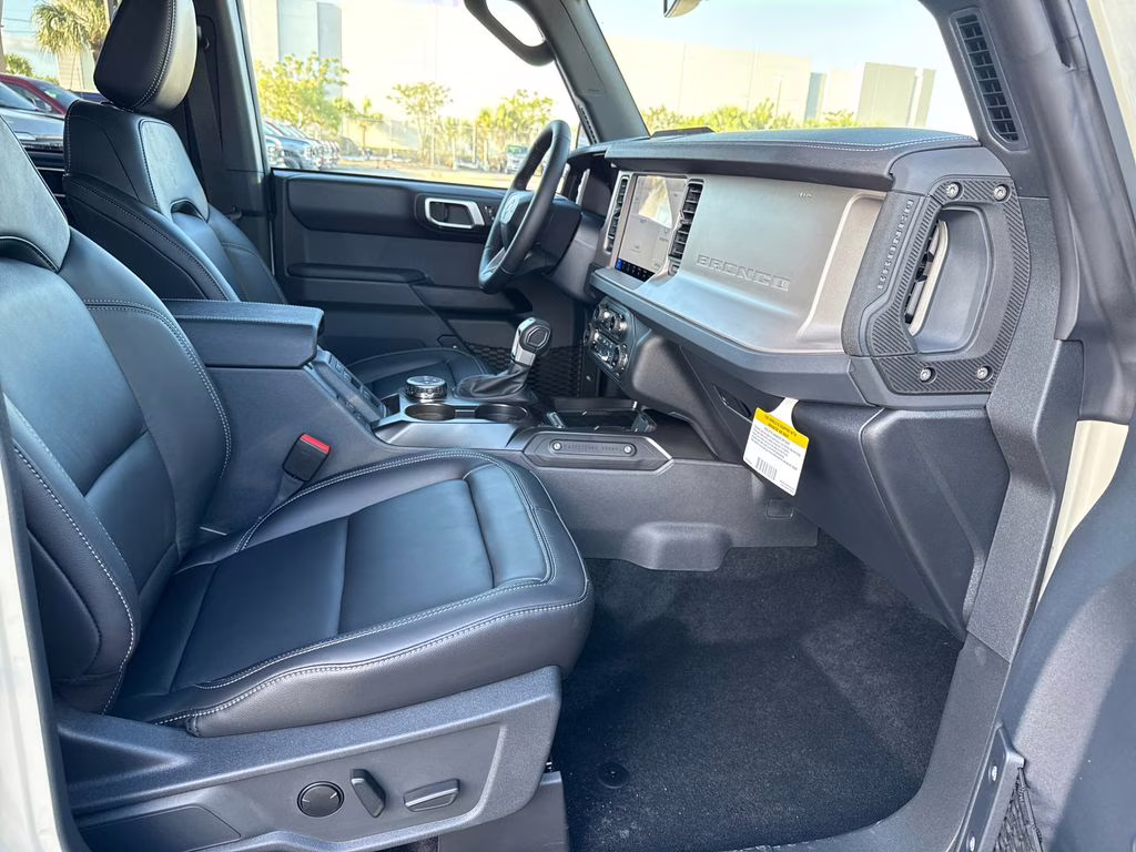 2026 Ford Bronco Outer Banks 4X4 SUV