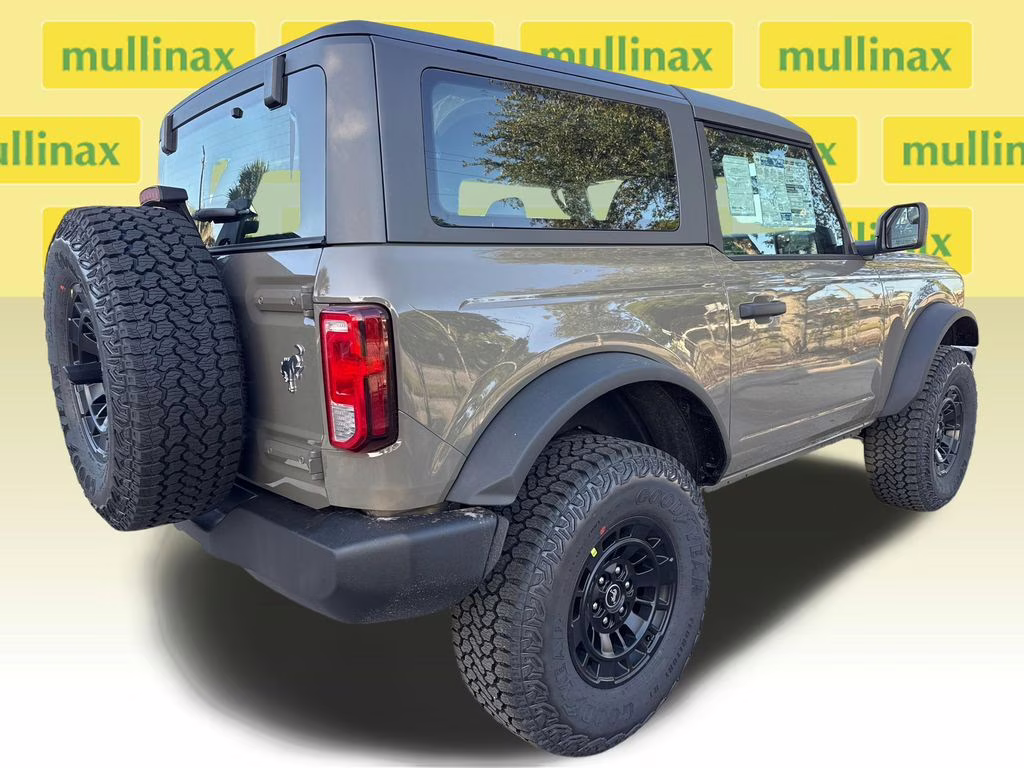 2026 Ford Bronco Base 4X4 SUV