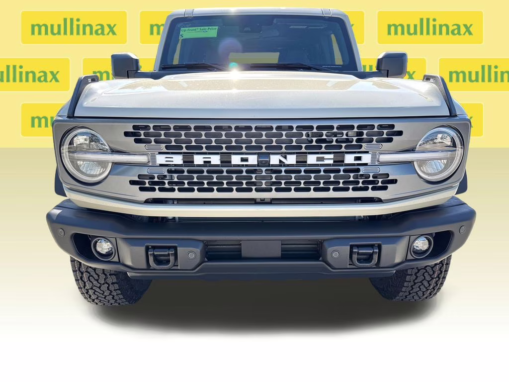2026 Desert Sand Ford Bronco Badlands 4X4 SUV