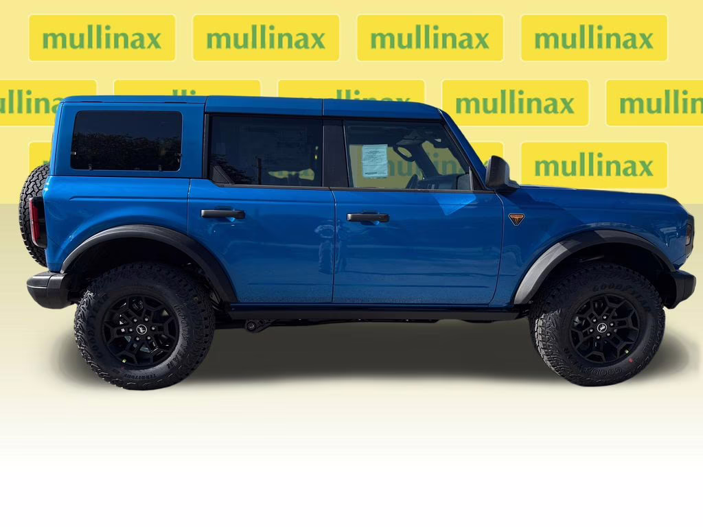 2026 Velocity Blue Metallic Ford Bronco Badlands 4X4 SUV