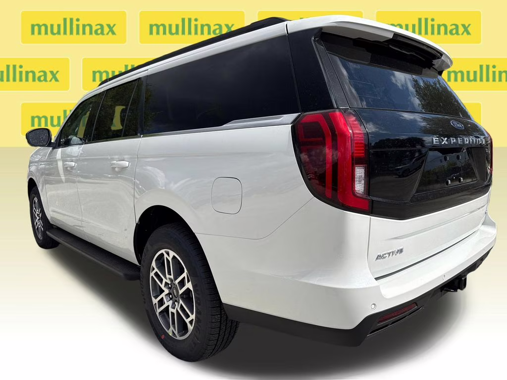 2026 Star White Metallic Tri-Coat Ford Expedition Max Active RWD SUV