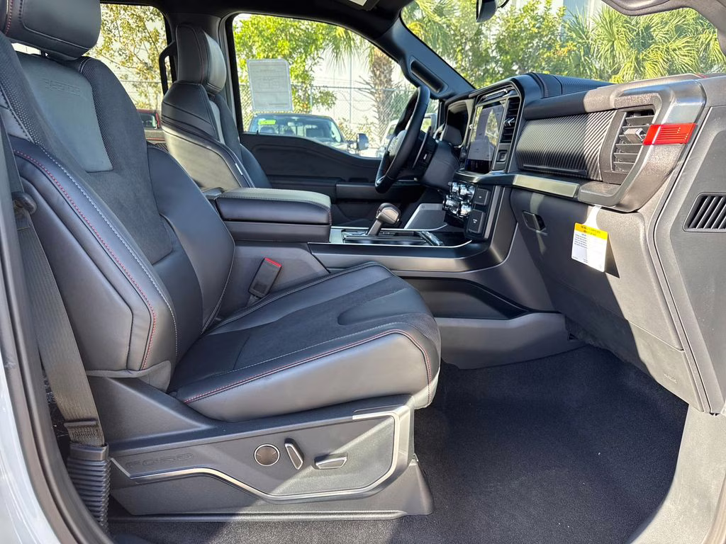 2026 Avalanche Ford F-150 Raptor 4X4 Truck