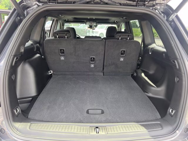 2026 Baltic Gray Metallic Clearcoat Jeep Grand Cherokee Laredo X RWD SUV