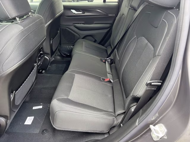 2026 Baltic Gray Metallic Clearcoat Jeep Grand Cherokee Laredo X RWD SUV