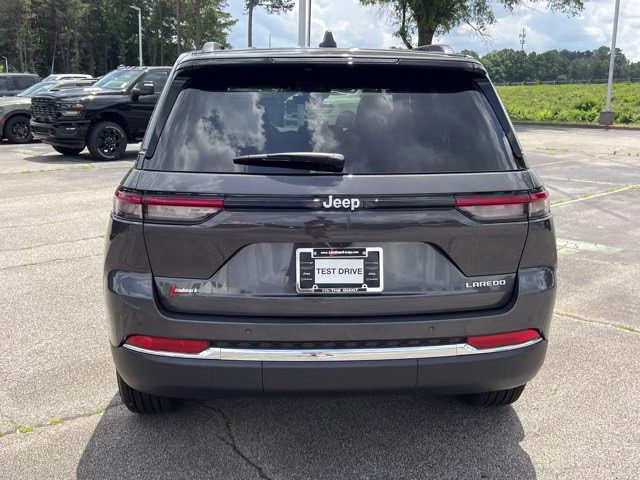 2026 Baltic Gray Metallic Clearcoat Jeep Grand Cherokee Laredo X RWD SUV