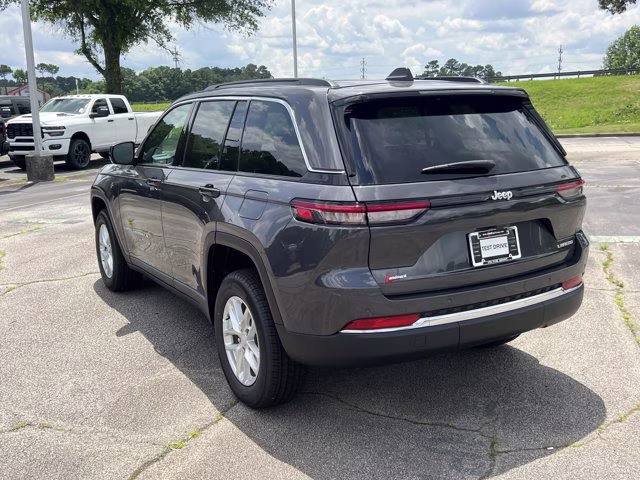 2026 Baltic Gray Metallic Clearcoat Jeep Grand Cherokee Laredo X RWD SUV