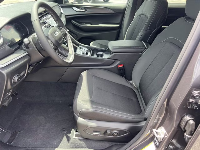 2026 Baltic Gray Metallic Clearcoat Jeep Grand Cherokee Laredo X RWD SUV