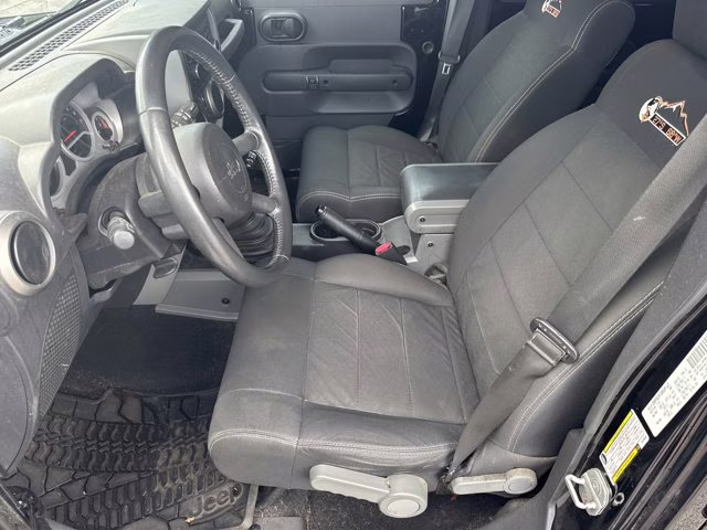 2010 Black Jeep Wrangler Unlimited Mountain 4X4 Convertible