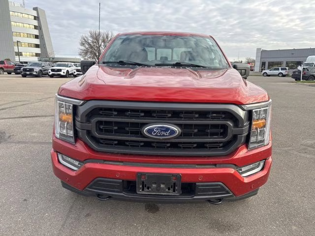 2023 Hot Pepper Red Metallic Tinted Clearcoat Ford F-150 XLT 4X4 Truck