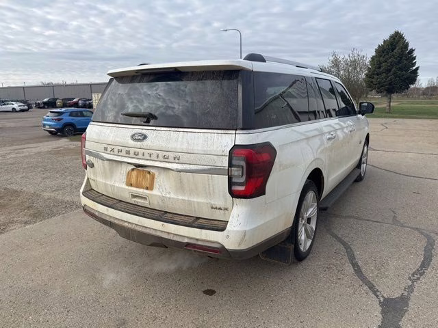 2024 White Metallic Ford Expedition Max King Ranch 4X4 SUV