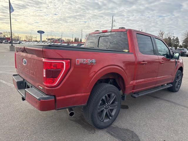 2023 Hot Pepper Red Metallic Tinted Clearcoat Ford F-150 XLT 4X4 Truck