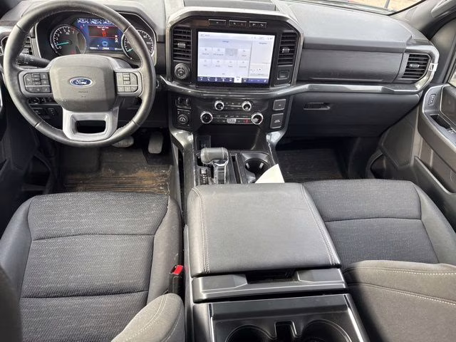 2023 Hot Pepper Red Metallic Tinted Clearcoat Ford F-150 XLT 4X4 Truck