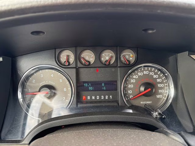 2010 Black Ford F-150 XLT 4X4 Truck