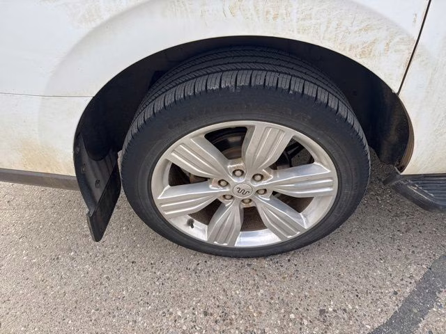 2024 White Metallic Ford Expedition Max King Ranch 4X4 SUV