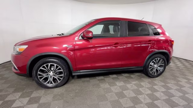 2016 Rally Red Metallic Mitsubishi Outlander Sport 2.0 ES 4X4 SUV