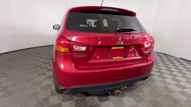 2016 Rally Red Metallic Mitsubishi Outlander Sport 2.0 ES 4X4 SUV