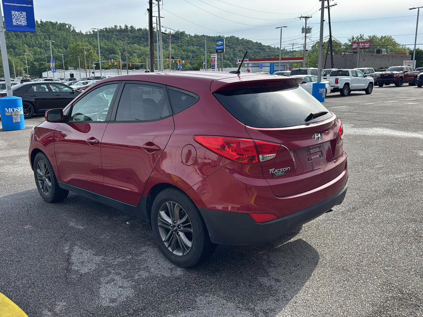 2015 Garnet Red Mica Hyundai Tucson GLS FWD SUV