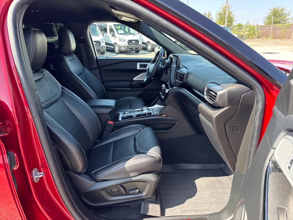 2023 Rapid Red Metallic Tinted Clearcoat Ford Explorer ST 4X4 SUV