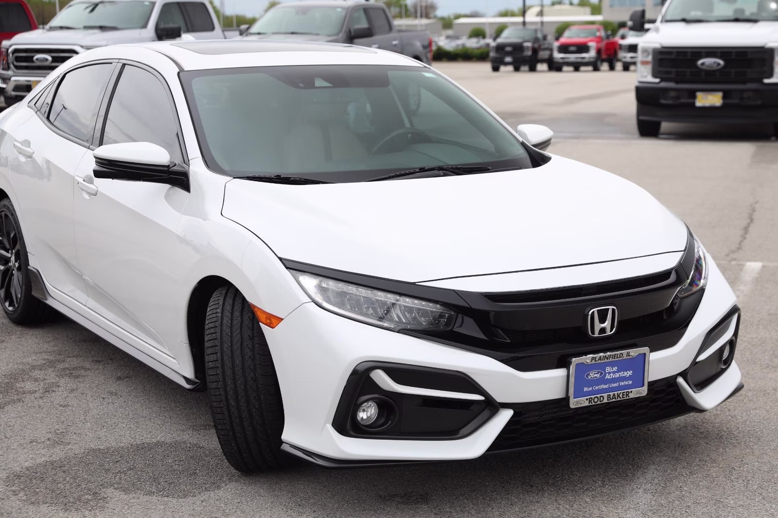 2020 Platinum White Pearl Honda Civic Hatchback SPORT TOURING FWD 5DR HB SPORT TOUR CV