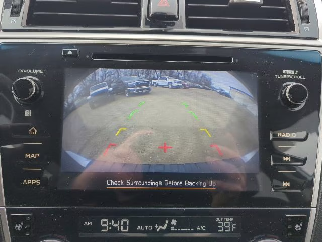 2018 Ice Silver Metallic Subaru Outback 2.5i Premium AWD SUV