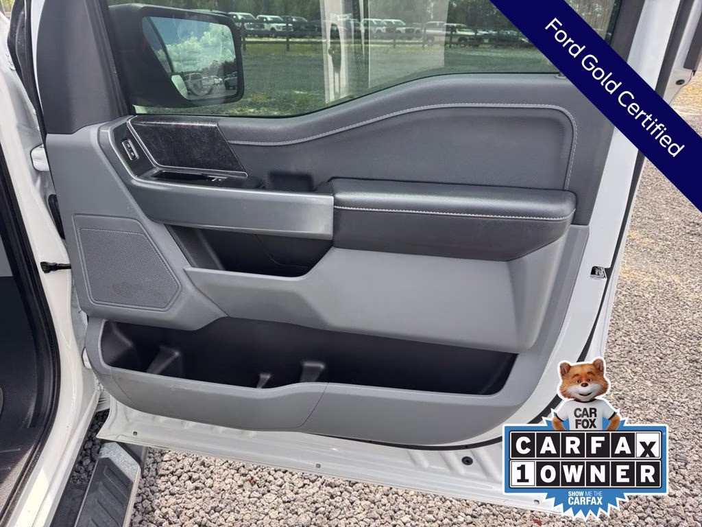 2023 Oxford White Ford F-150 XLT 4X4 Truck