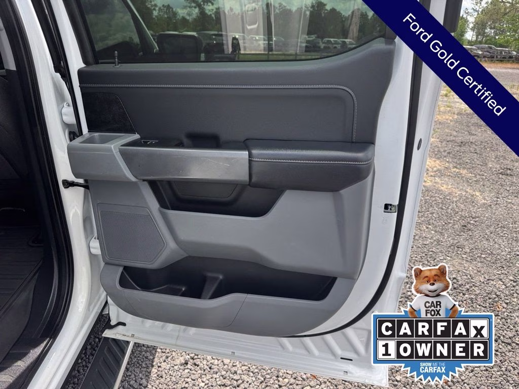 2023 Oxford White Ford F-150 XLT 4X4 Truck