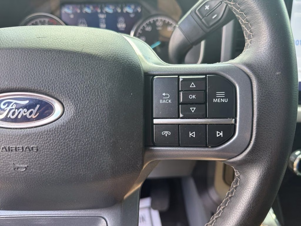 2023 Oxford White Ford F-150 XLT 4X4 Truck