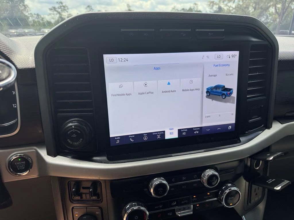 2023 Oxford White Ford F-150 XLT 4X4 Truck