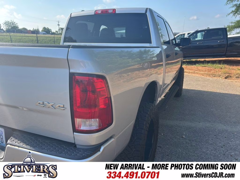 2014 Bright Silver Metallic Clearcoat Ram 1500 Express 4X4 Truck