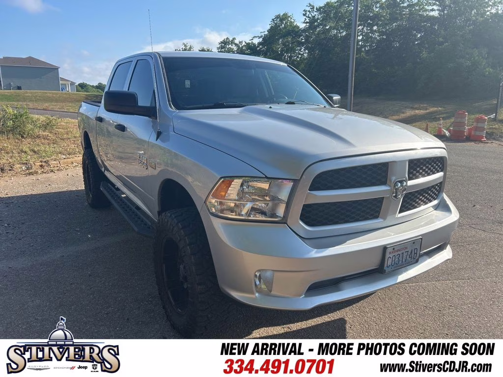 2014 Bright Silver Metallic Clearcoat Ram 1500 Express 4X4 Truck
