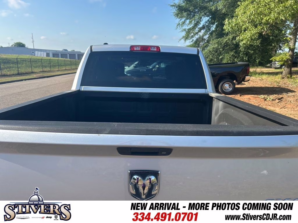 2014 Bright Silver Metallic Clearcoat Ram 1500 Express 4X4 Truck