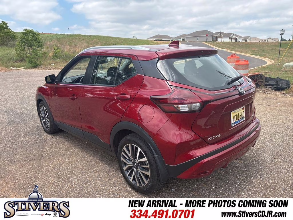 2023 Scarlet Ember Tintcoat Nissan Kicks SV FWD SUV