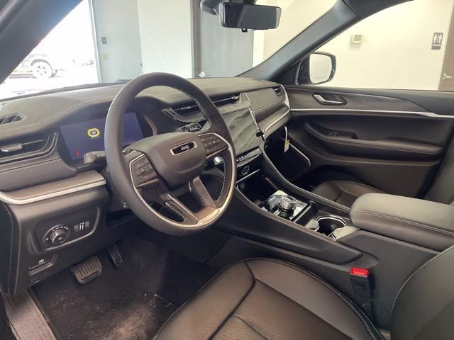 2026 Bright White Clearcoat Jeep Grand Cherokee L Limited 4X4 SUV
