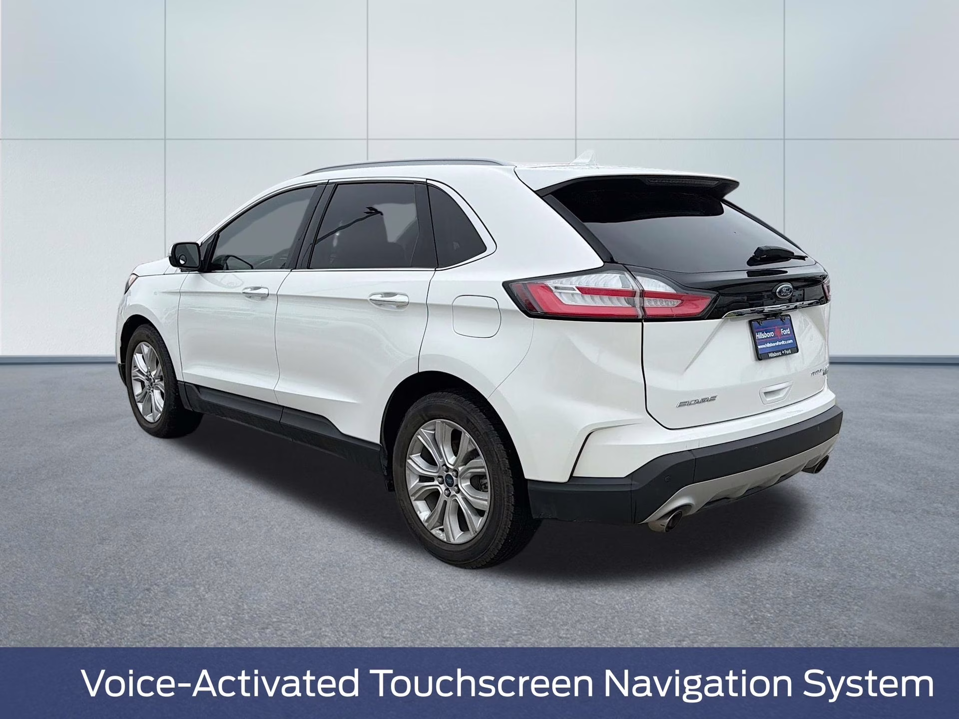 2020 Star White Metallic Tri-Coat Ford Edge Titanium FWD SUV