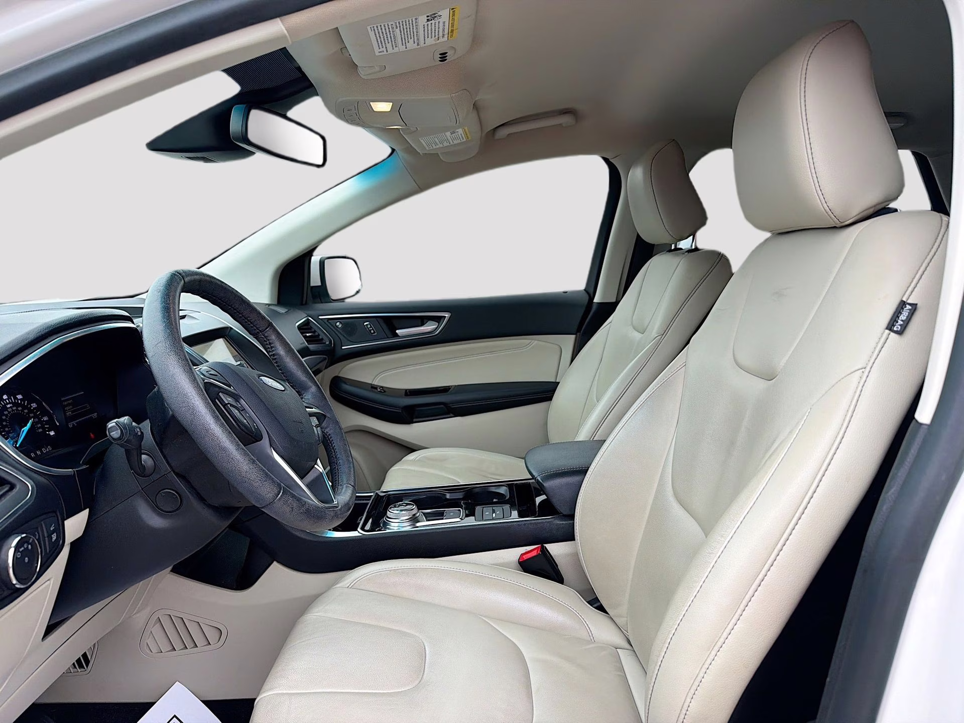 2020 Star White Metallic Tri-Coat Ford Edge Titanium FWD SUV