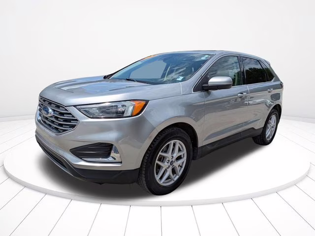 2022 Silver Metallic Ford Edge SEL AWD SUV